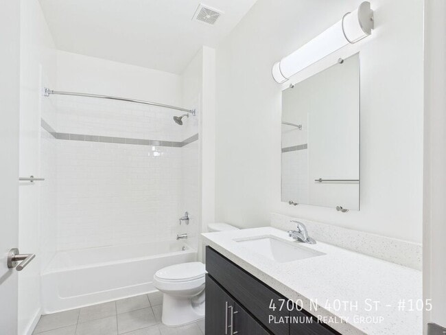 Building Photo - 4700 N 40th St