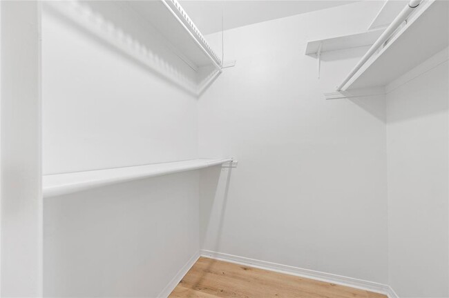 Building Photo - 3310 Crossman Dr