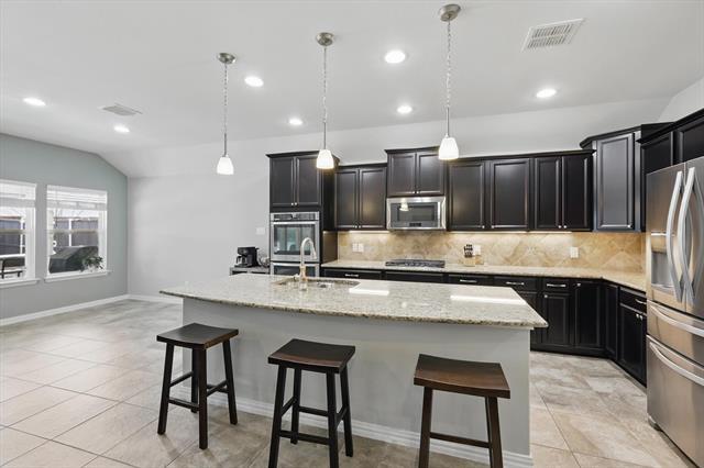 Building Photo - 1129 Berrydale Dr