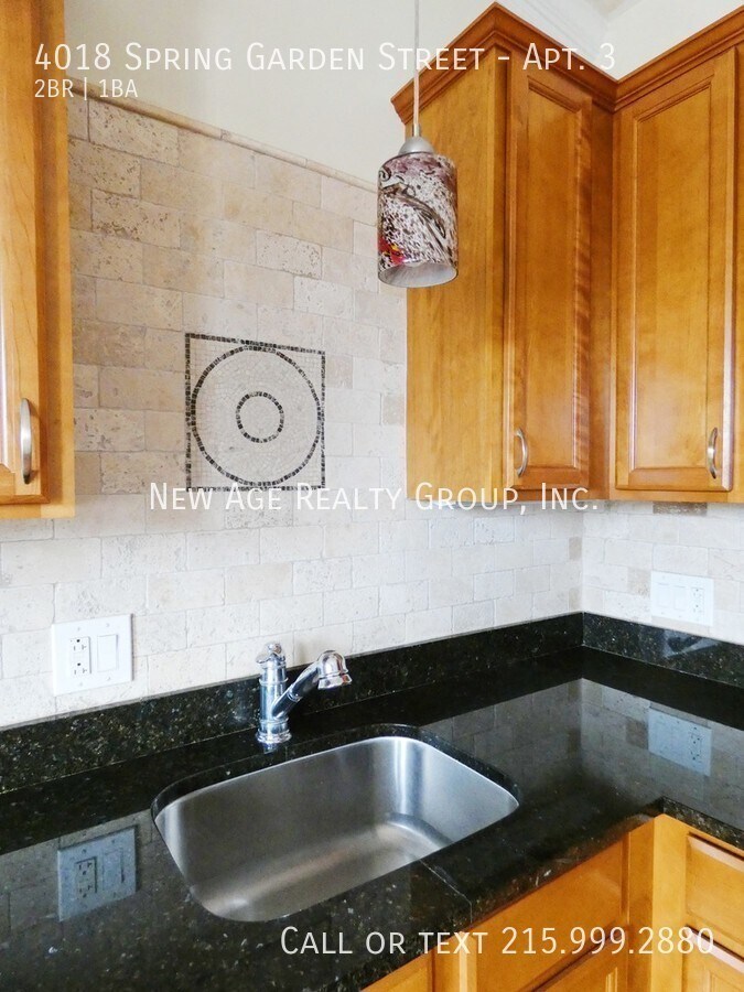 Building Photo - 4018 Spring Garden St