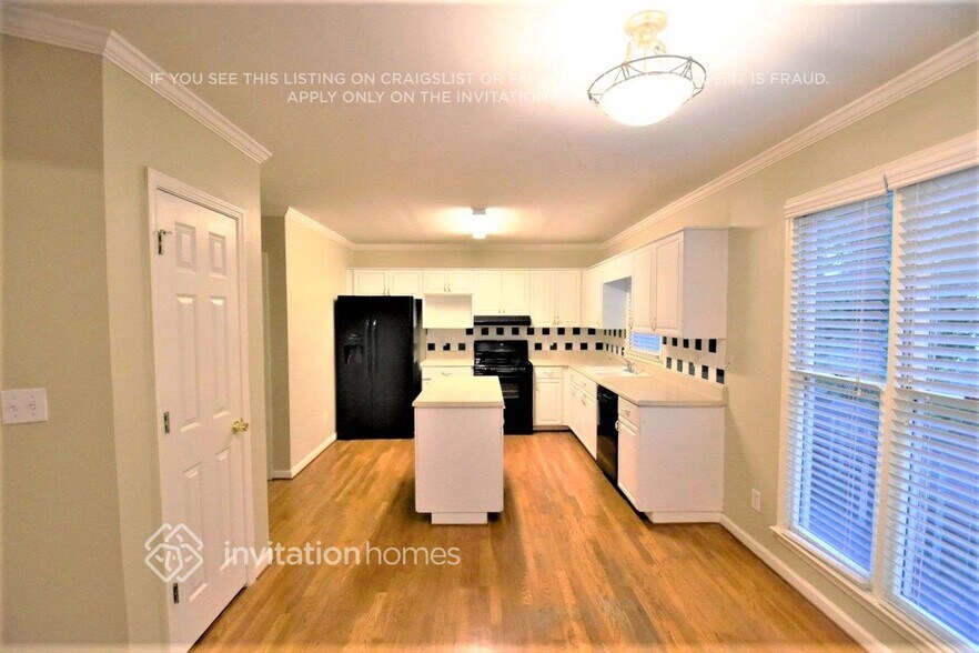 Building Photo - 607 Chase Trail