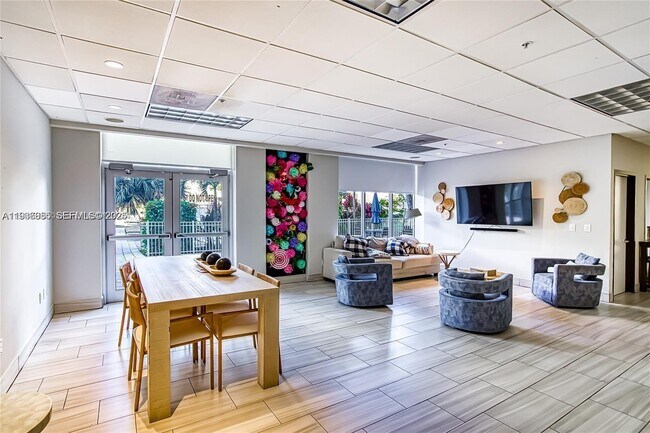 Building Photo - 19390 Collins Ave