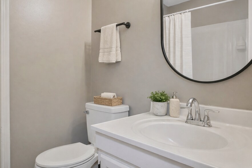 Building Photo - 2308 Keith Dr