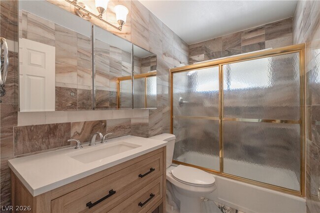 Building Photo - 2298 Golden Arrow Dr