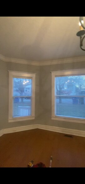 Building Photo - 1905 Ivy St