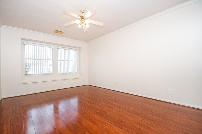 Building Photo - 14234 Silver Glade Ln