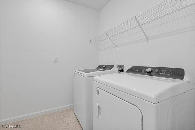 Building Photo - 42392 Cascade Dr