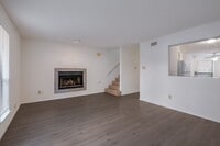 Building Photo - Renovated Condo with Great Location