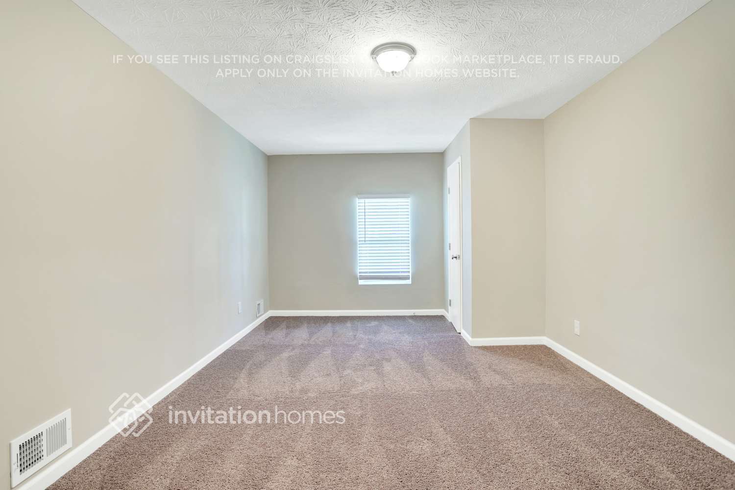 Building Photo - 2052 Marbut Ln