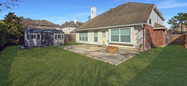 Building Photo - 2202 Drake Falls Dr