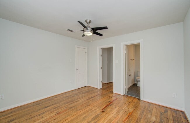 Building Photo - 4706 Fisk St