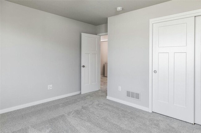 Building Photo - Charming 3 Bedroom Home in Urbandale