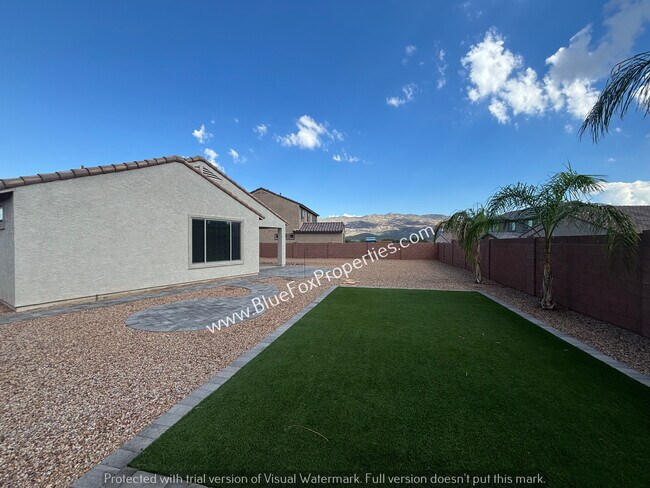 Building Photo - 13384 E Knipe Pl
