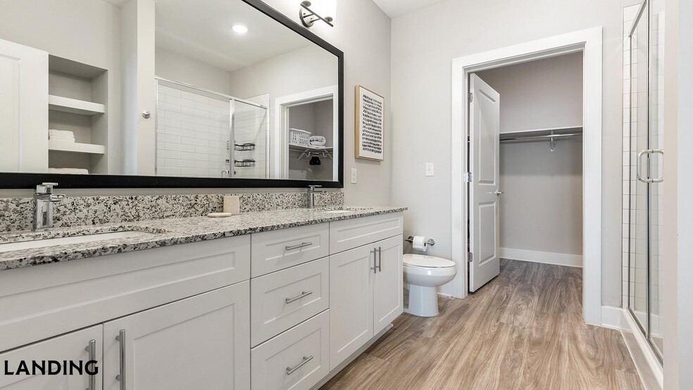 Building Photo - 3005 Chestnut Grv Ln