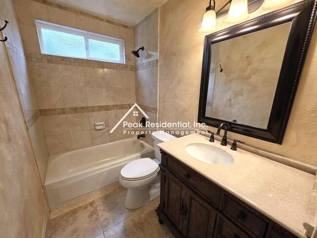 Building Photo - Wonderful 4bd/2ba Citrus Heights Home!