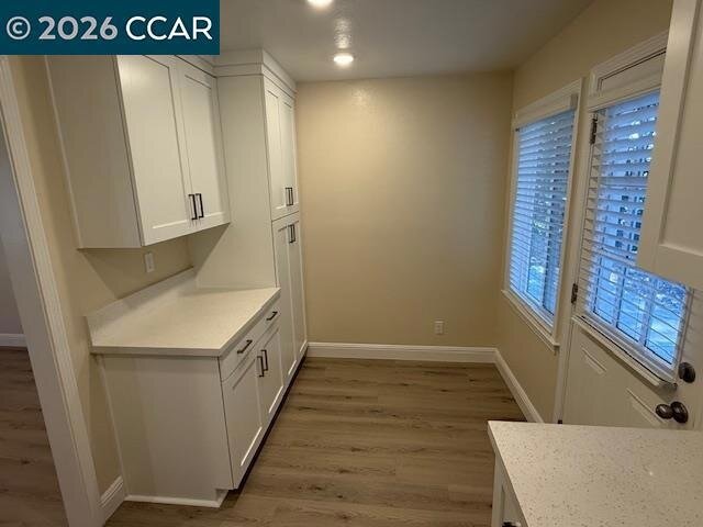 Building Photo - 1495 Carmel Dr