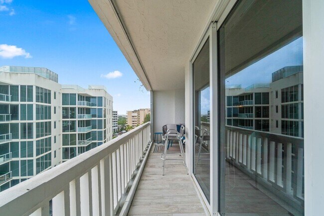 Building Photo - 3570 S Ocean Blvd