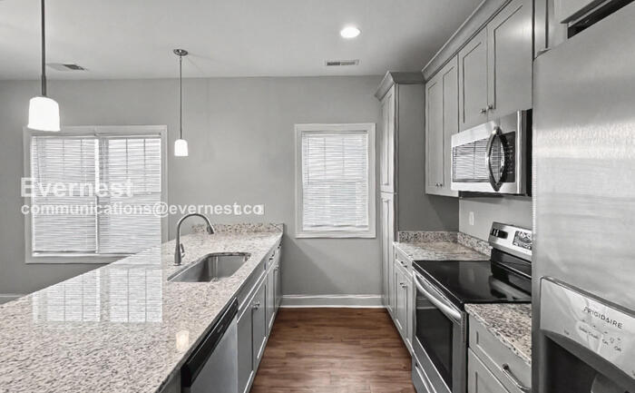 Building Photo - 1606 McBrien Rd