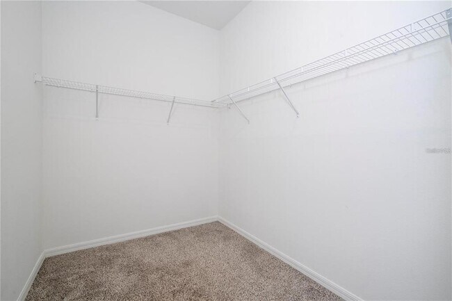 Building Photo - 2337 Treasure Hill St