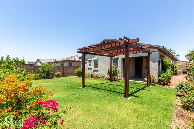 Building Photo - 17163 W Orchid Ln