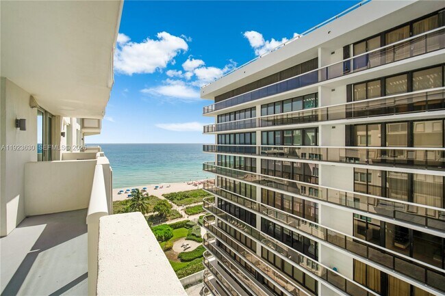 Building Photo - 9499 Collins Ave