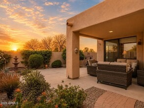 Building Photo - 8331 E Cactus Wren Rd