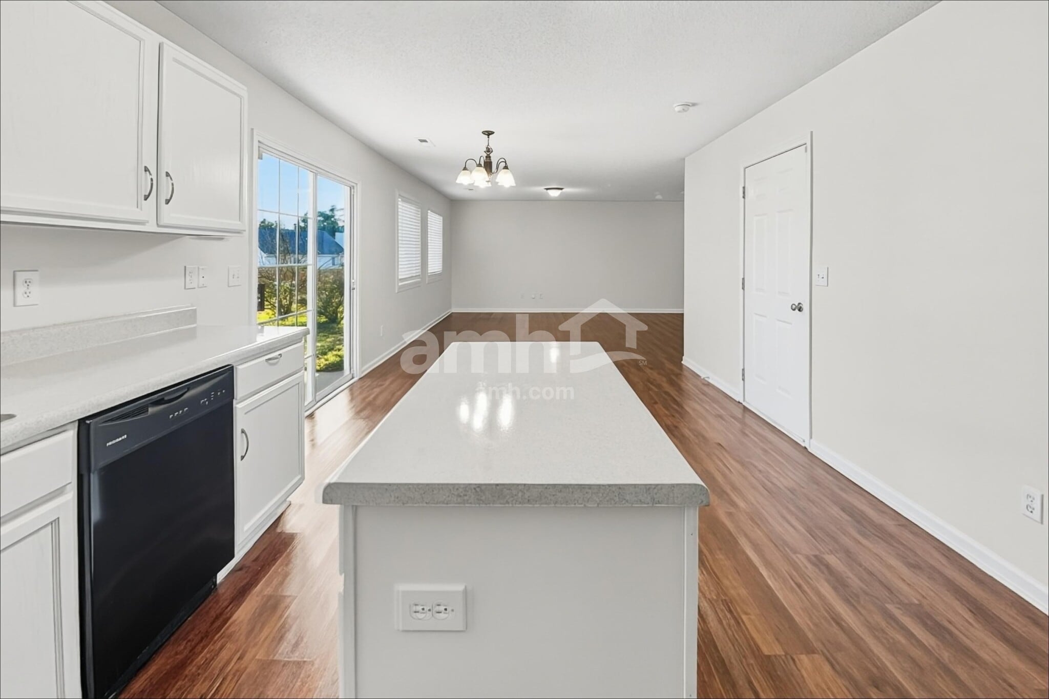 Building Photo - 808 Topsail Dr