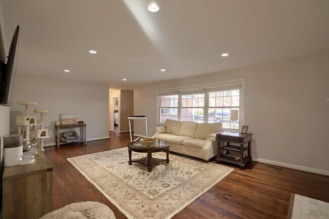 Building Photo - Call Sabrina Thomas Office at 757-767-0767 for more information