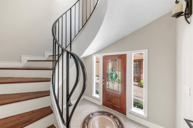 Building Photo - 6524 Calder St