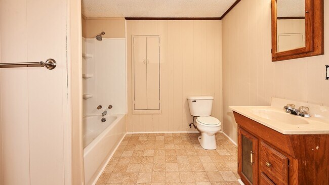 Building Photo - Coming Soon:   2BR, 1 1/2BA duplex