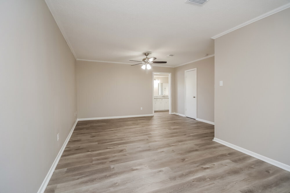 Building Photo - 17930 Cypress Spring Dr
