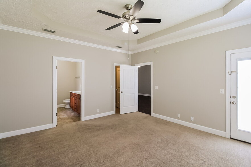 Building Photo - 4540 Carly Ct