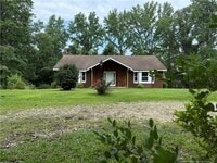 Building Photo - 1057 Andrews Rd