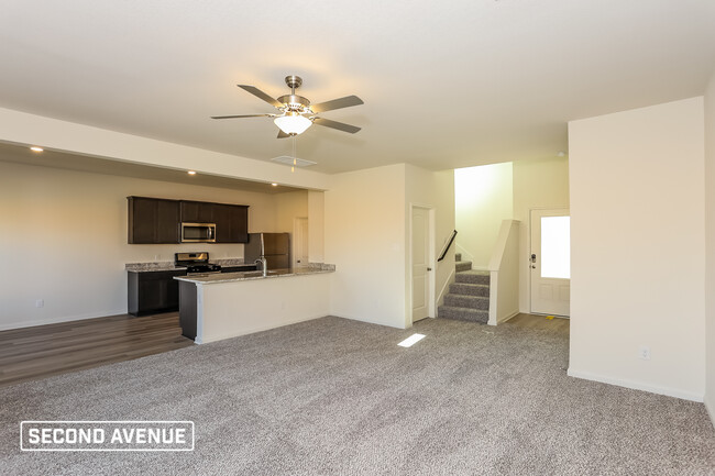 Building Photo - 9720 Sierra Grande Dr