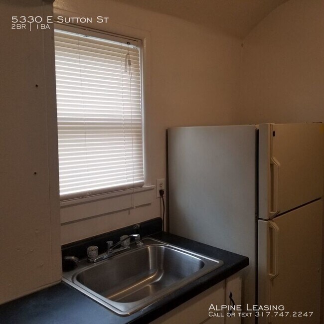 Building Photo - 5330 E Sutton St