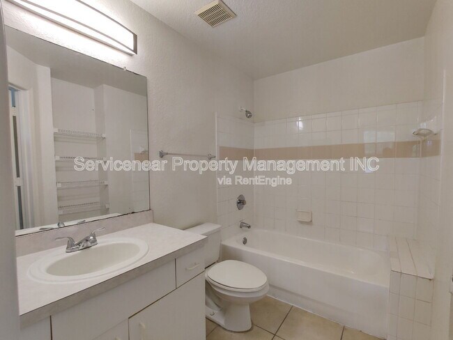 Building Photo - 17104 Carrington Park Dr