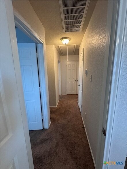 Building Photo - 1310 Stonewall Ridge