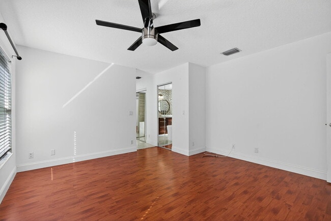 Building Photo - 7004 Galleon Cove Cir