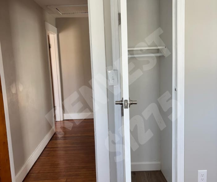 Building Photo - 2112 Ravenwood Ave