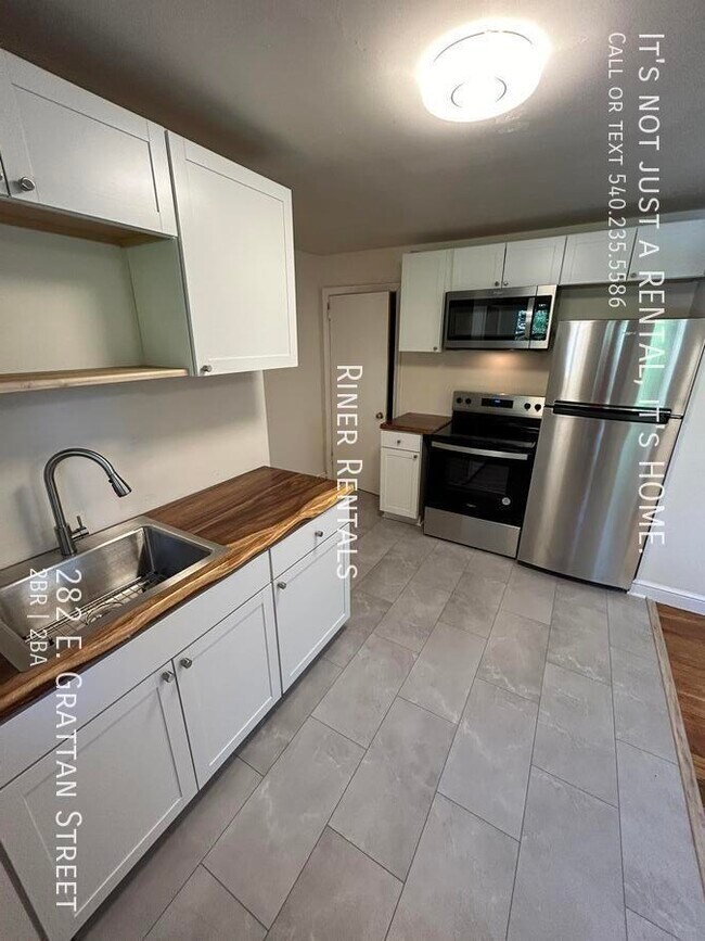 Building Photo - 282 E Grattan St