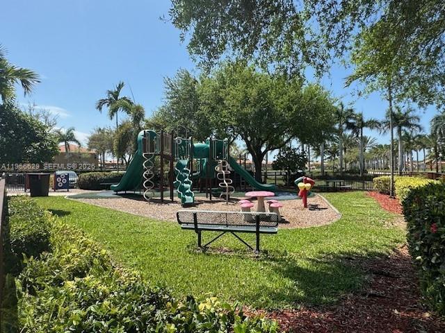 Building Photo - 15242 SW 30th Terrace