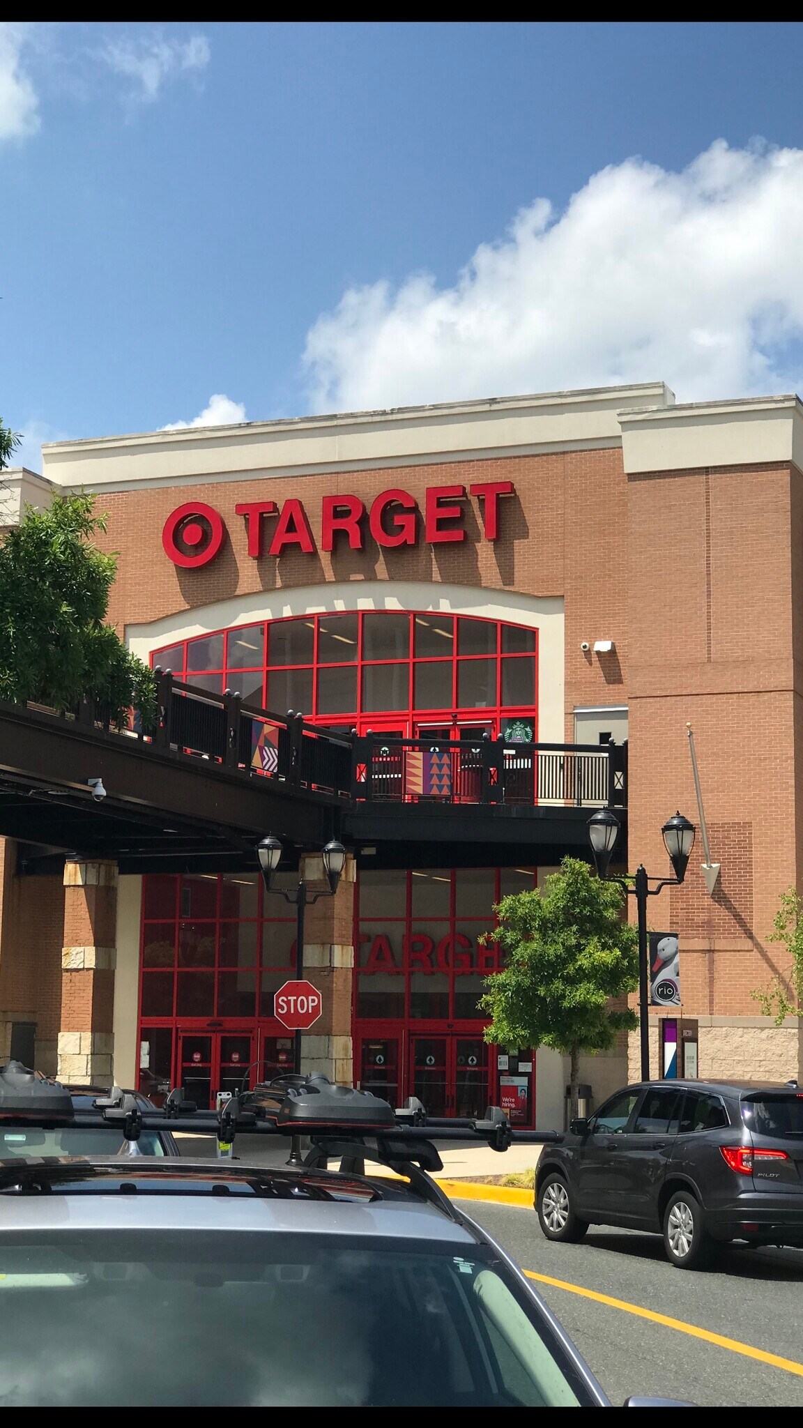 Building Photo - 10018 Vanderbilt Cir