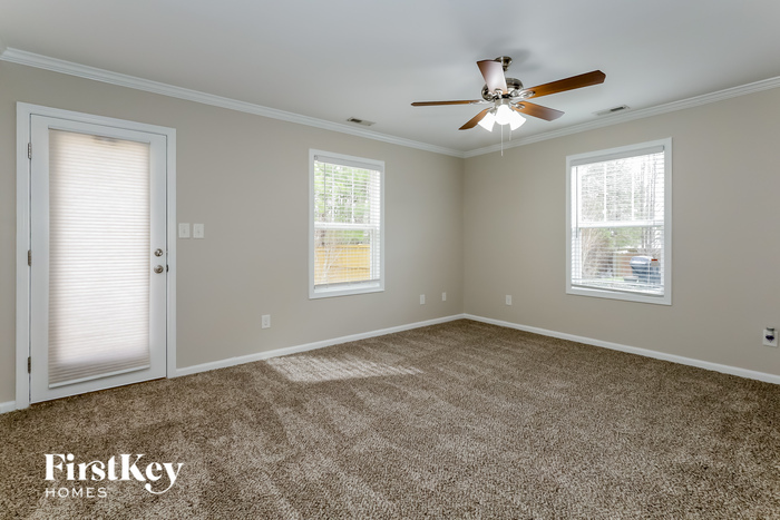 Building Photo - 2929 Cherrybark Dr