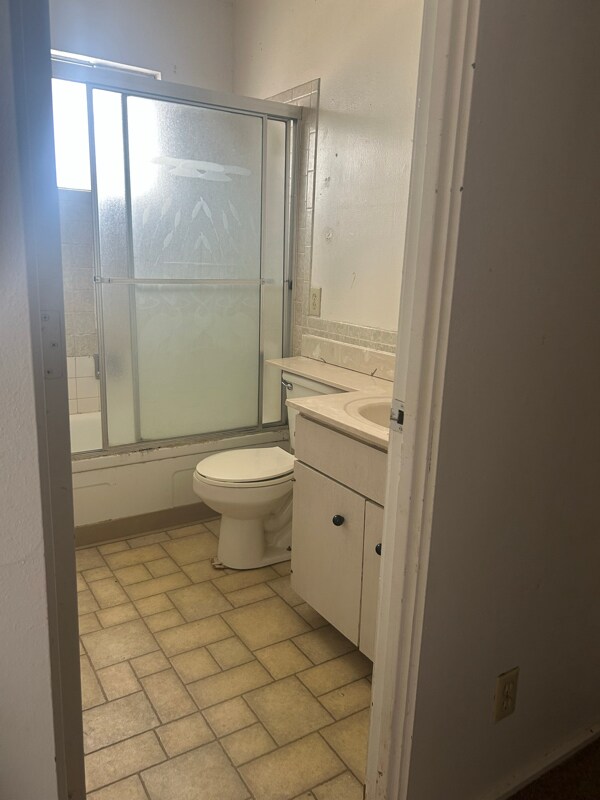 Building Photo - 2601 N Kentucky Ave