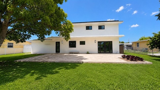 Building Photo - 17790 SW 110th Ct