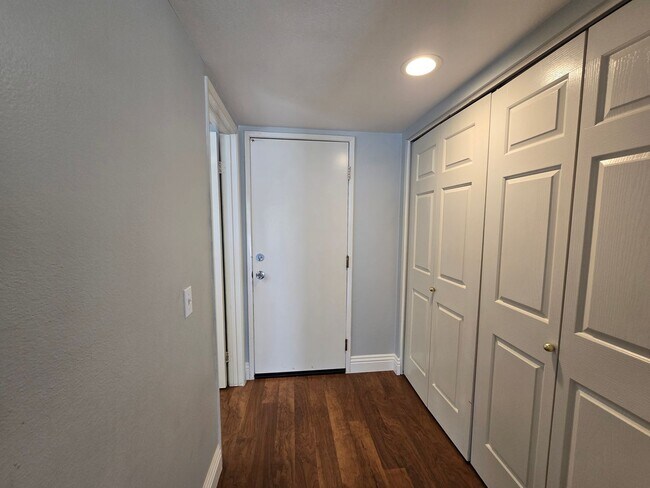 Building Photo - 2765 W Pondera St