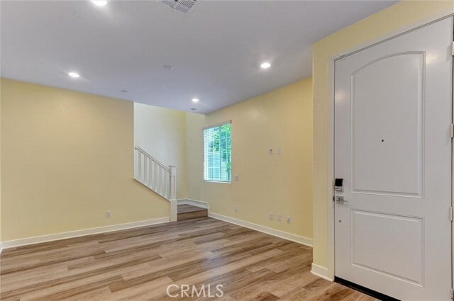Building Photo - 535 Embrook