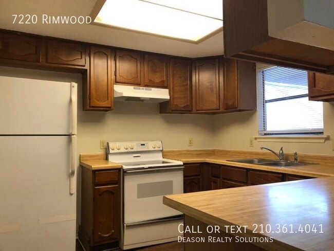 Building Photo - 7220 Rimwood-