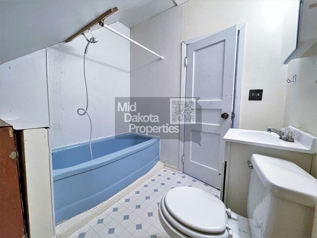 Building Photo - 617 E Hanson- 2 bedroom, 2 bathroom house