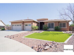 Building Photo - Stylish 4/2.5 Goodyear Home with Solar &am...